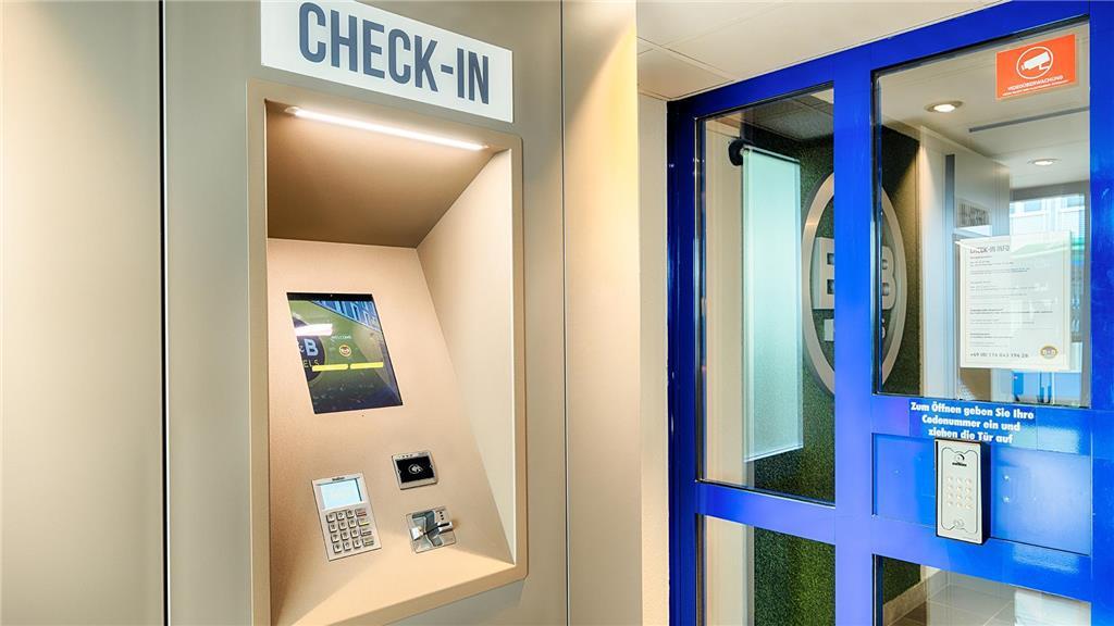 B&B Hotel Muenchen-Garching Garching bei München Beltér fotó